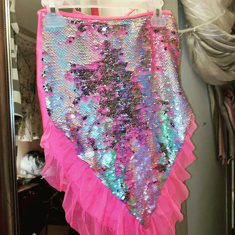 Bathing suit - Picture 2 of 3